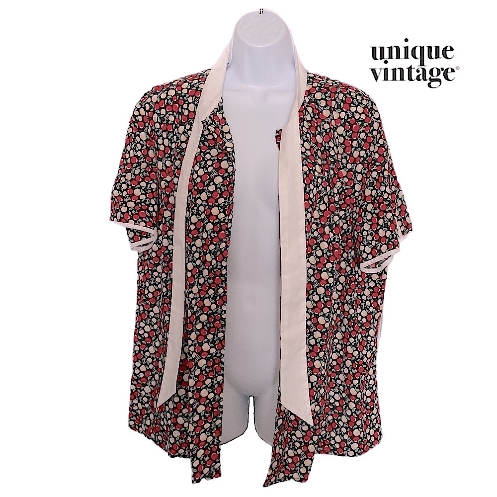 Teacher Gift “Unique Vintage” 2X/18 Art Class Coverup Apples NWT